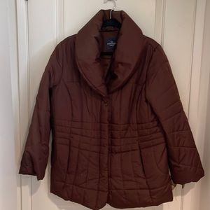Flattering puffer in rich chocolate brown!
